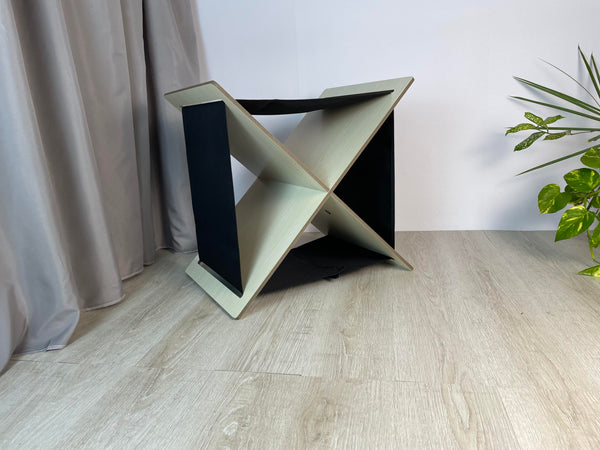 Creative Planet Pets - X Shape Cat House