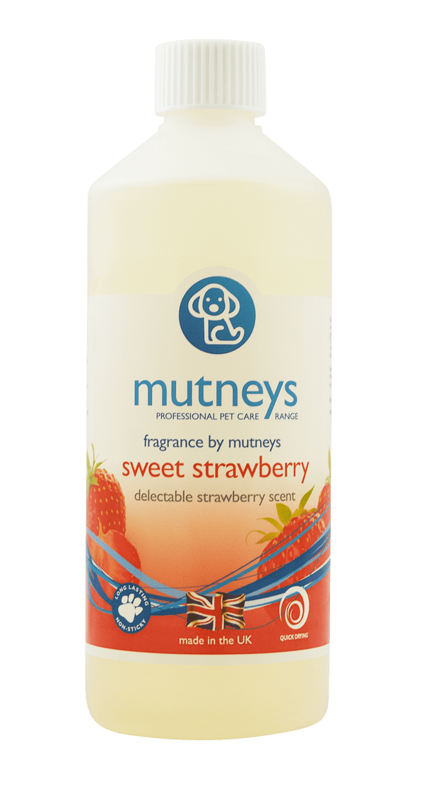 Sweet Strawberry Pet Fragrance Spray - Mutneys - PetStore.ae